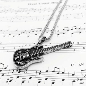 Retro gitarrhalsband i silver med detaljerade dödskallar och rockinspirerad design på notblad.